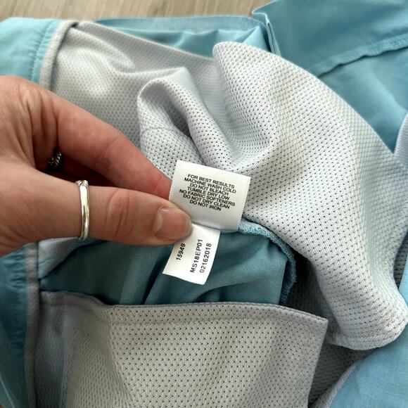 Peter Millar Crown Sport Performance Golf Short Grotto Blue Size 34 MS19EP01 - Picture 7 of 8